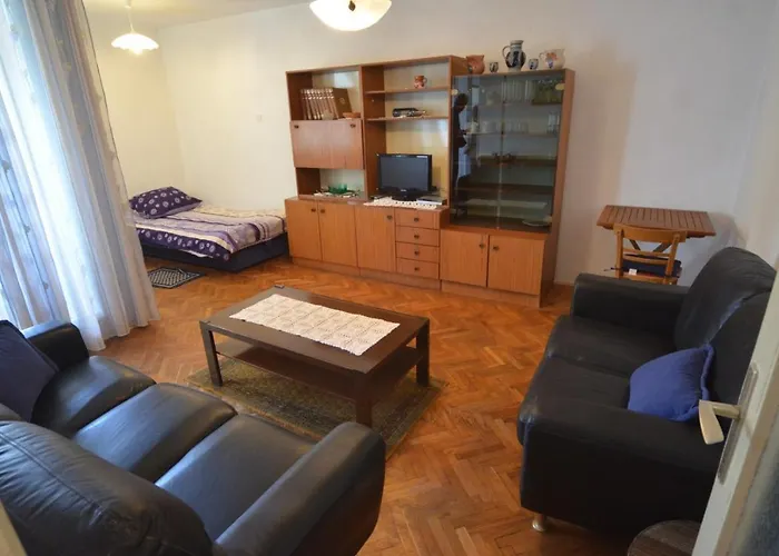 Tina Centener Apartment